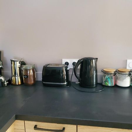 Appartement Entre Lac Et Montagnes 圣保罗恩查拉 外观 照片