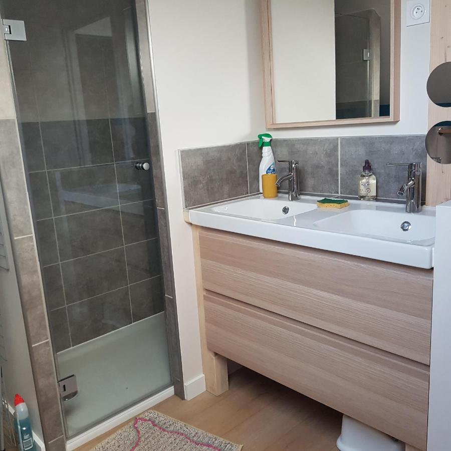 Appartement Entre Lac Et Montagnes 圣保罗恩查拉 外观 照片